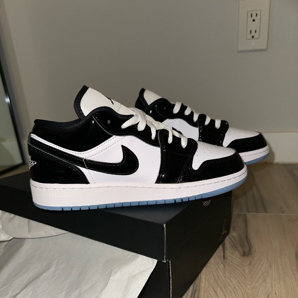 Jordan AJ 1 Low SE concord Sneakers